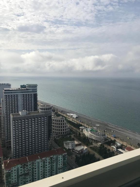 Батуми: Batum City