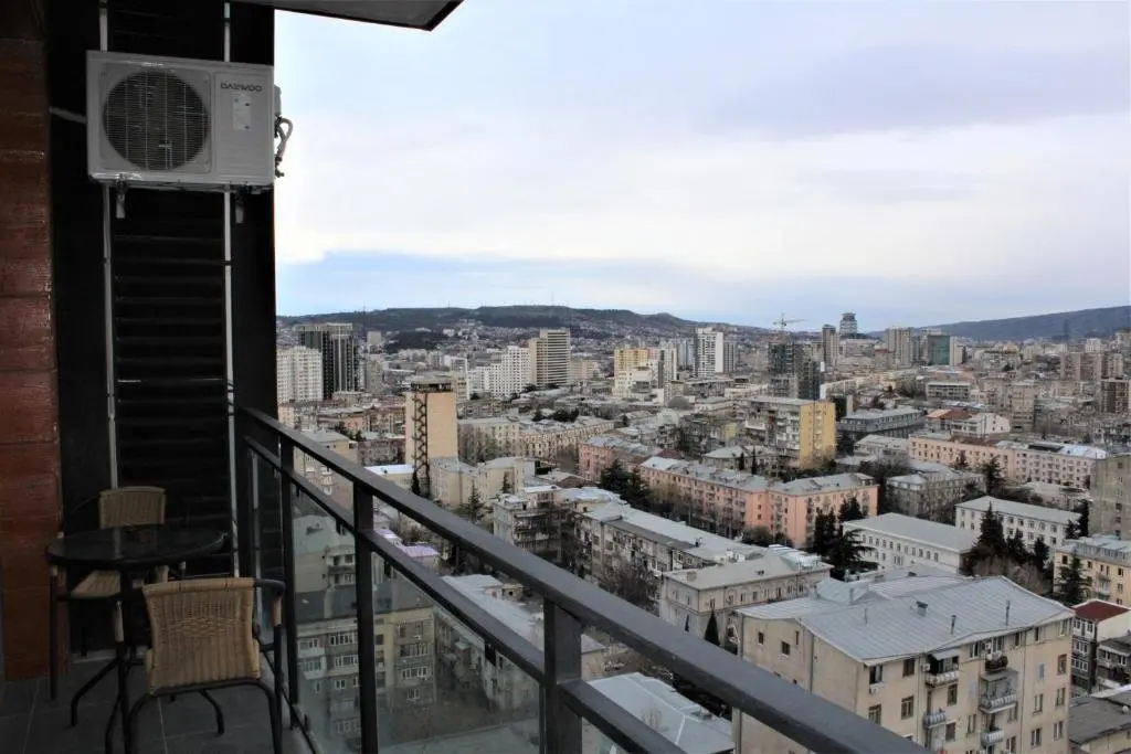 Тбилиси: VIP Apartment in Green Budapest complex. Tbilisi