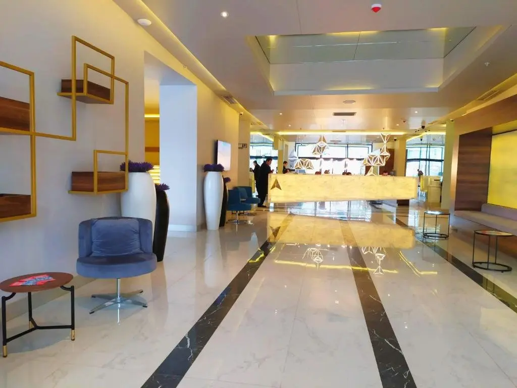 Батуми: Dream Del Mar Orbi City apartments with sea view