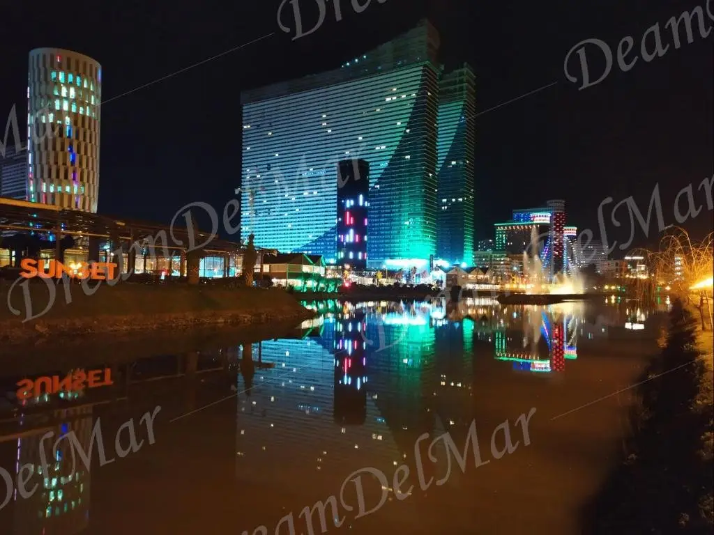 Батуми: Dream Del Mar Orbi City apartments with sea view