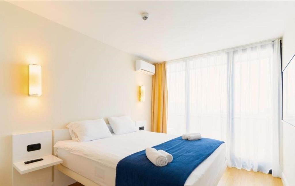 Батуми: Batumi City Aparthotel
