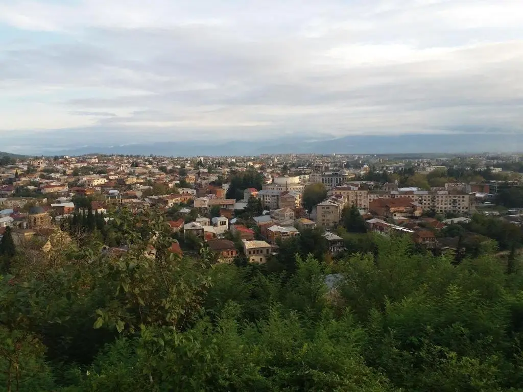 Кутаиси: Reni Apartment