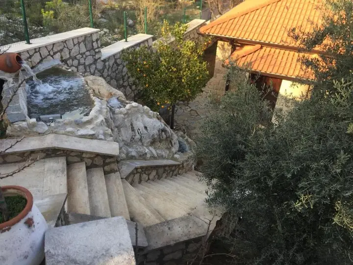Геделлер: Villa Antalya Esiyok