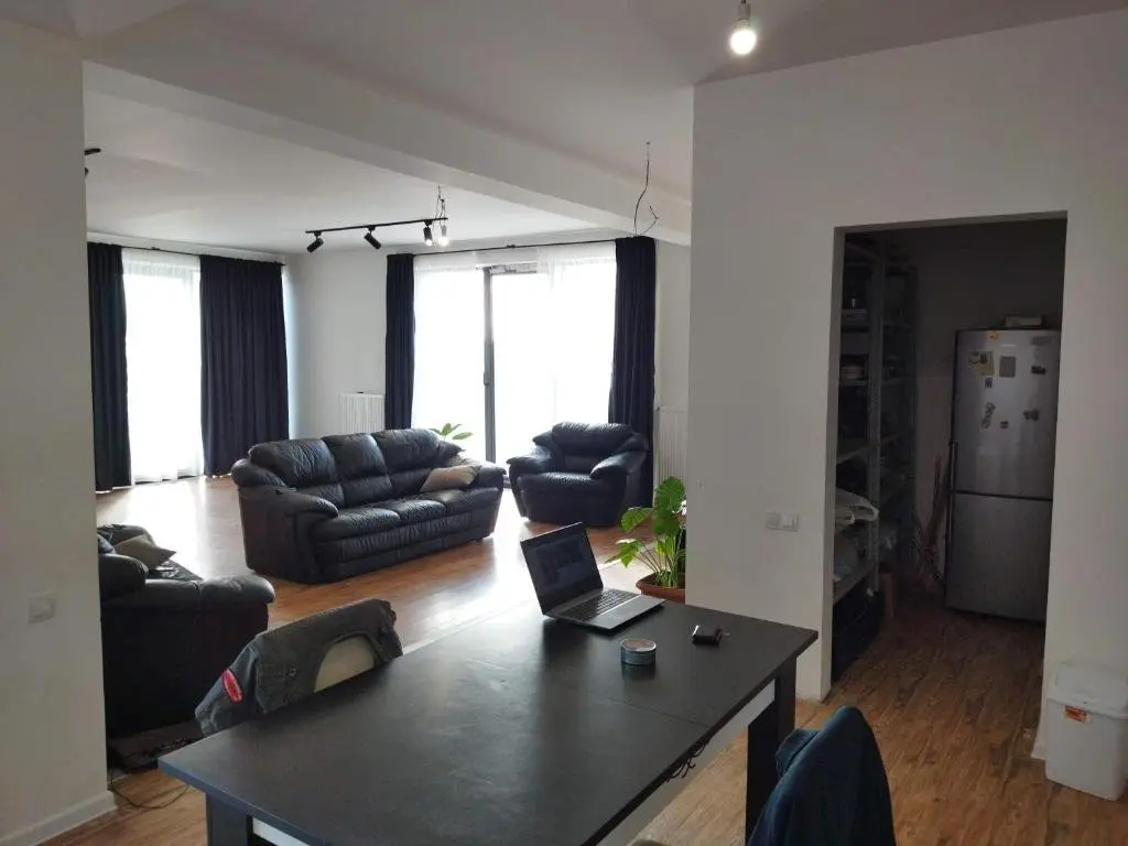 Тбилиси: cheerful 5-bedroom home near lisi lake
