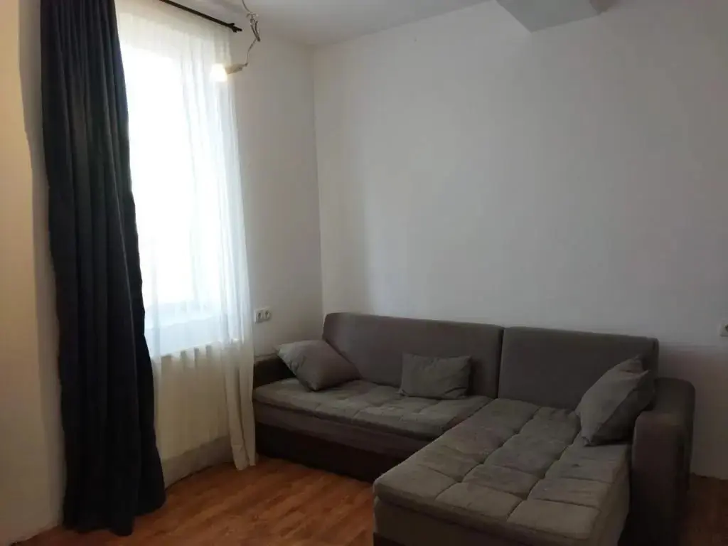 Тбилиси: cheerful 5-bedroom home near lisi lake