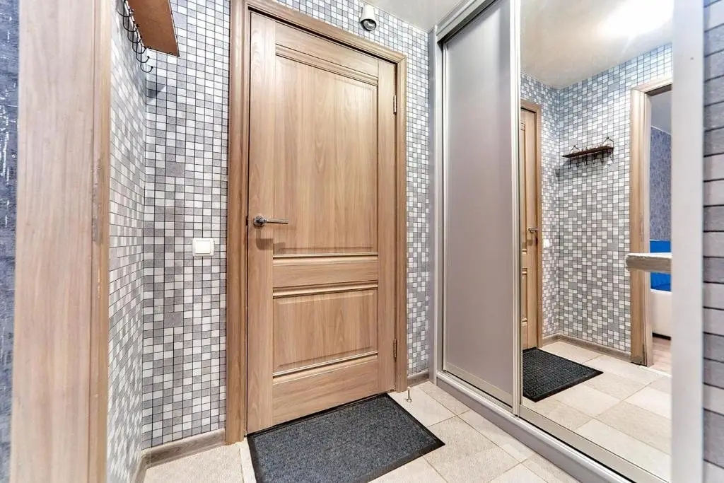 Минск: Metro Yruchje,Avenue Nezavisimosti
