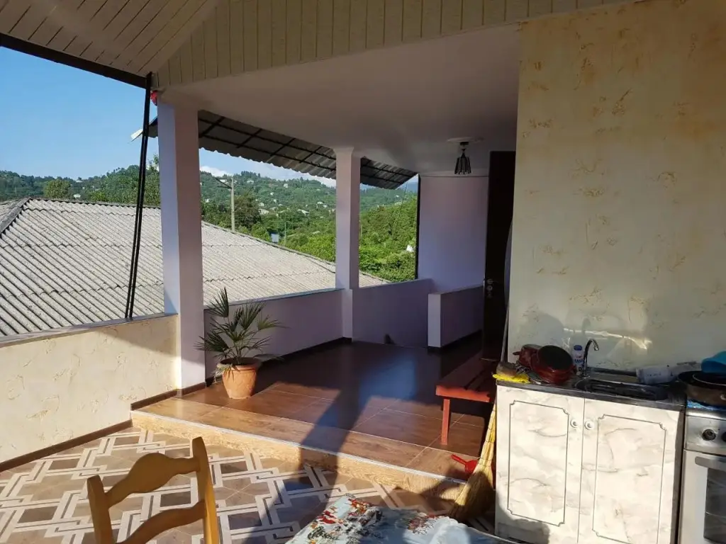 Букнари: Gio Guest House