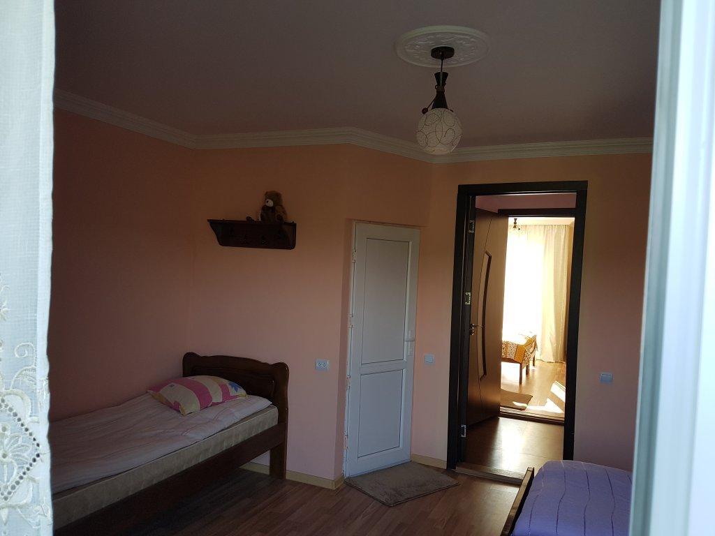 Букнари: Gio Guest House
