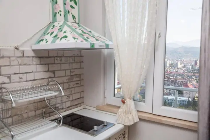 Батуми: Cozy Studio apt w/balcony near the sea in Batumi