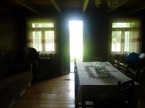 Анаклия: Revia`s House