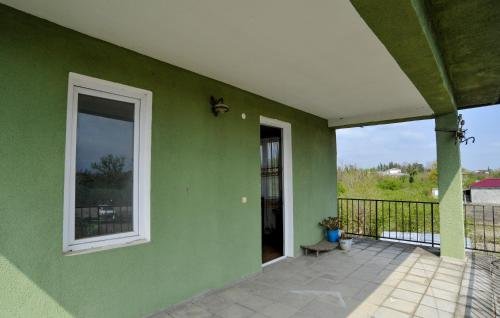 Анаклия: Luka House