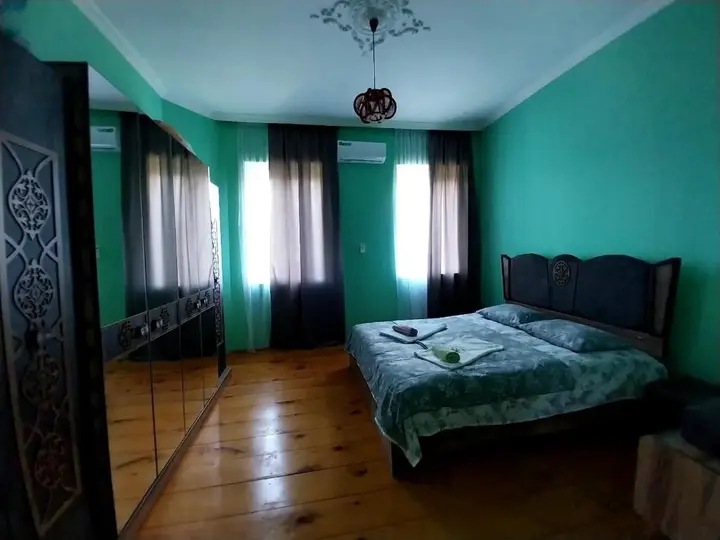 Чакви: Lana's Guest House