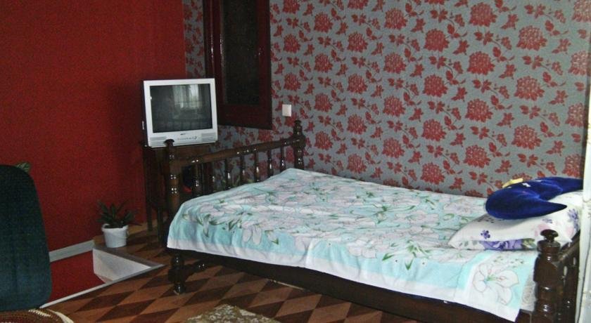 Батуми: Guest House on Parnavaz Mepe 7