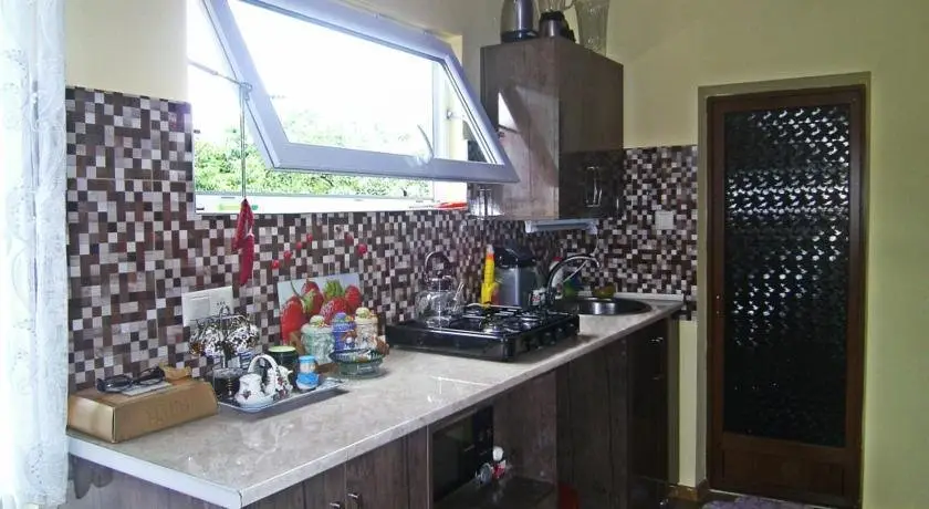 Батуми: Guest House on Parnavaz Mepe 7