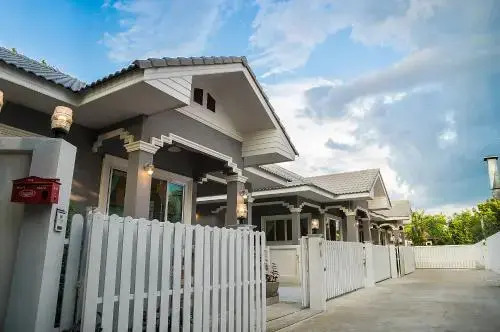 Чиангмай: Bann Income Holiday House