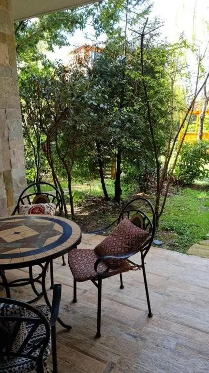 Букнари: Dreamland Oasis in Chakvi
