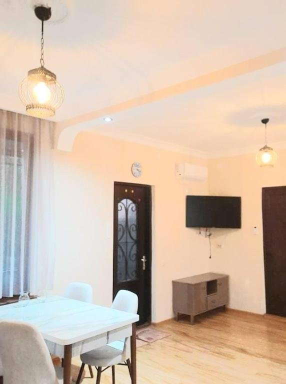 Зугдиди: Cosy Accommodation in Zugdidi