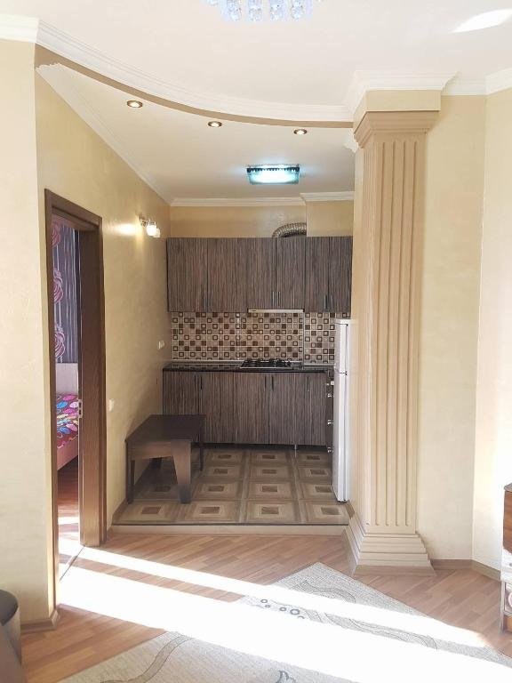Батуми: Datuna's Apartment in Batumi