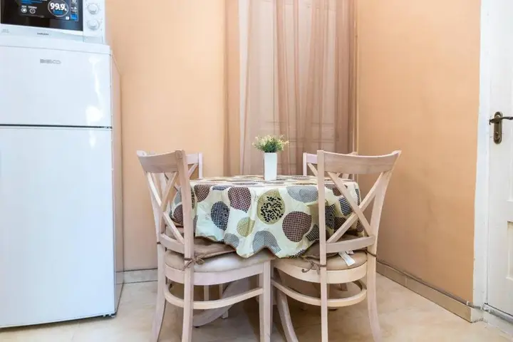 Тбилиси: Wehost Apartment Antique