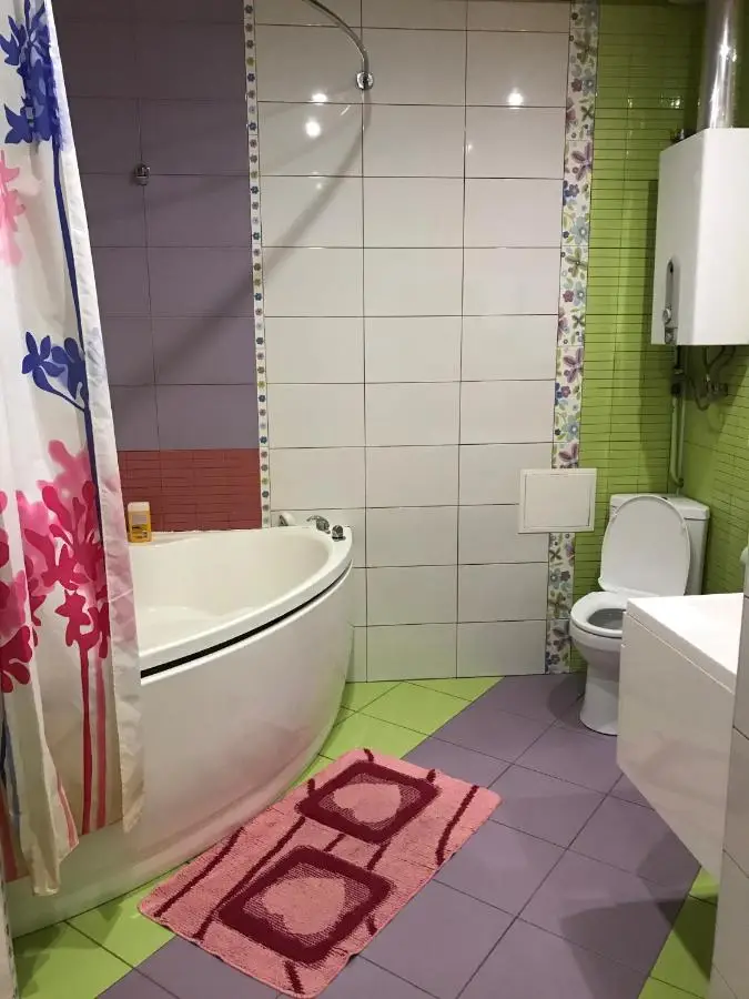 Волгоград: Apartments on Alleya geroyev st.1