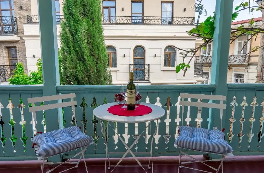 Тбилиси: Gallery Apartment