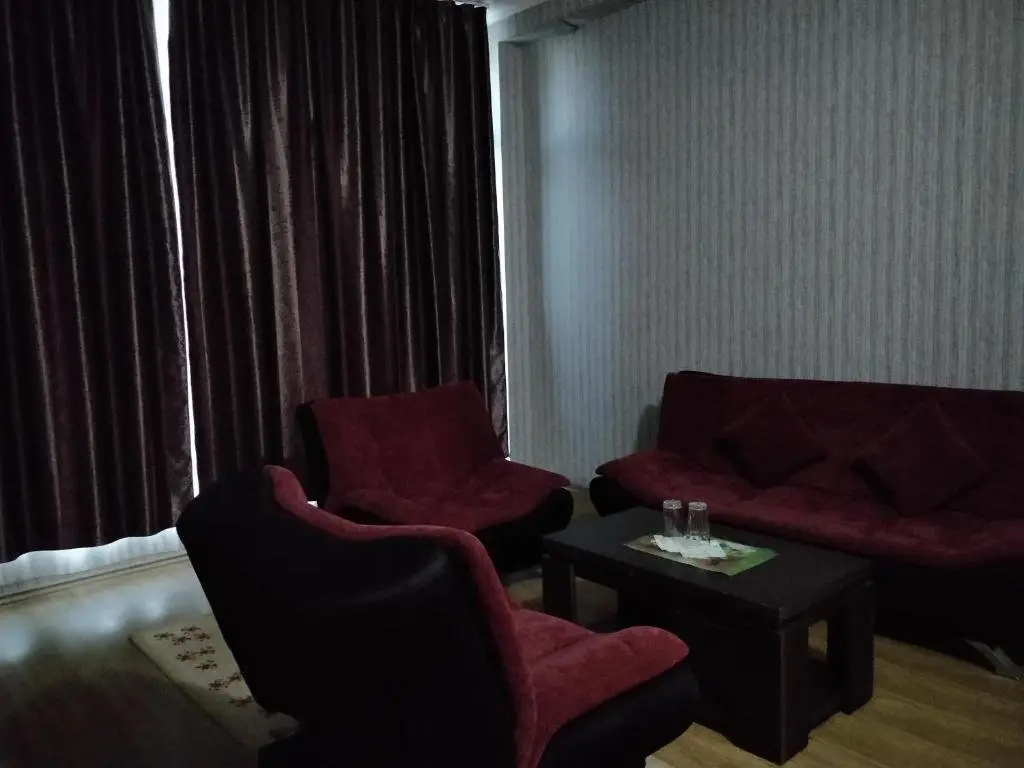 Тбилиси: Didgori Hotel 12