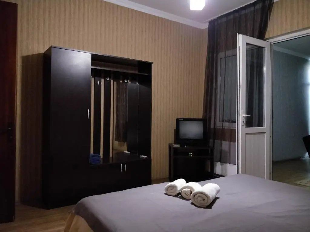 Тбилиси: Didgori Hotel 12