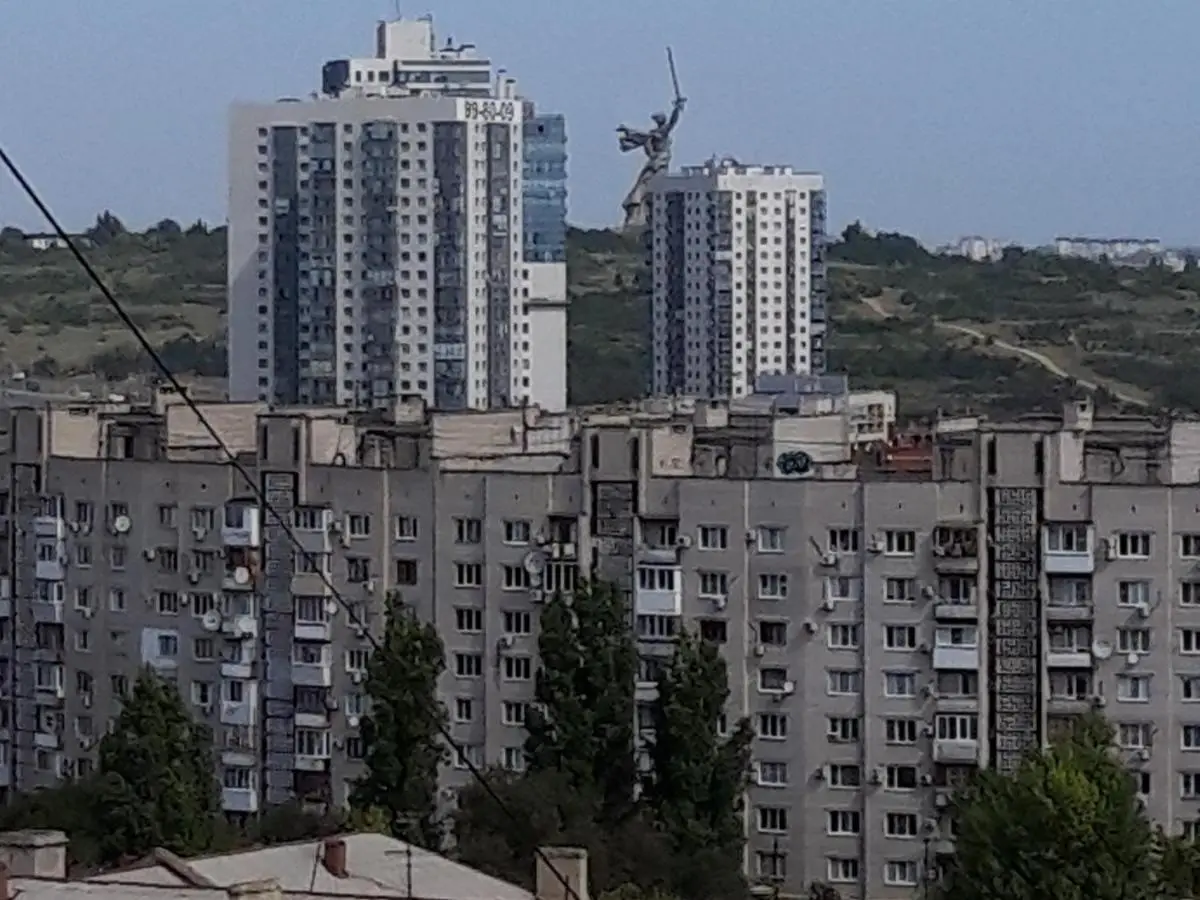 Волгоград: Квартира на Пархоменко 35