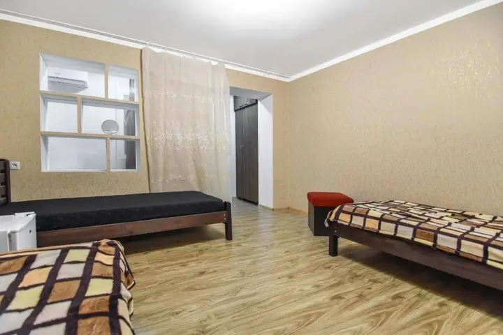 Тбилиси: Barnovi's N5 Home