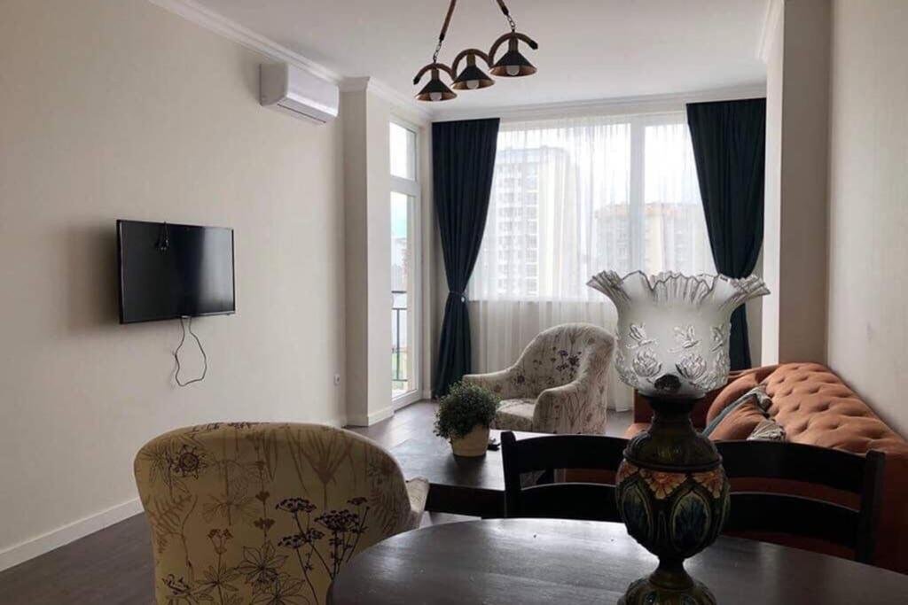 Батуми: NEW cozy apartment