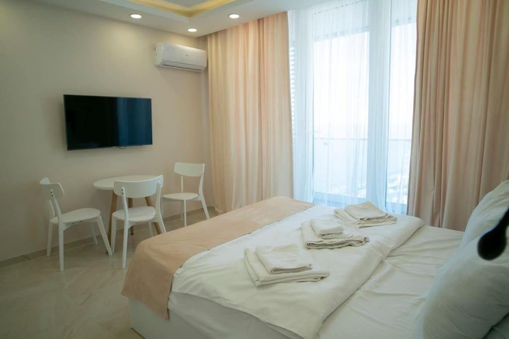 Батуми: Leo Group Apartment 14-295 Sunrise Batumi