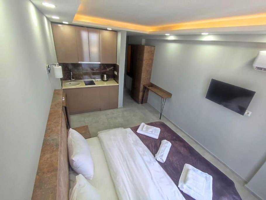 Батуми: Leo Group Apartment 13-277B Sunrise Batumi