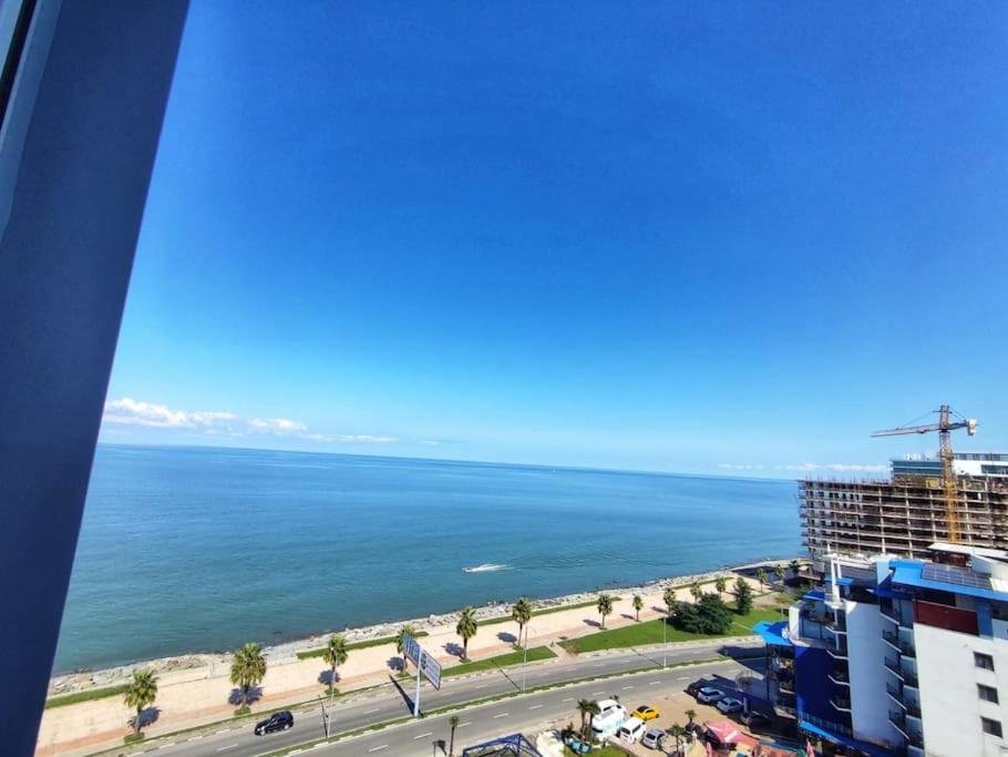 Батуми: Leo Group Luxury Apartment 13-272B Sunrise Batumi