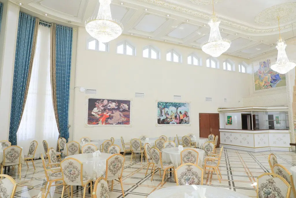 Шахрисабз: Reikartz Maqom Plaza Shahrisabz