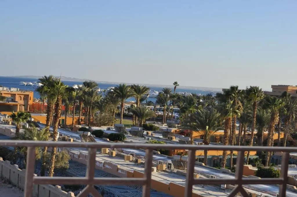 Хургада: luxury Two bedroom Apartment with sea view