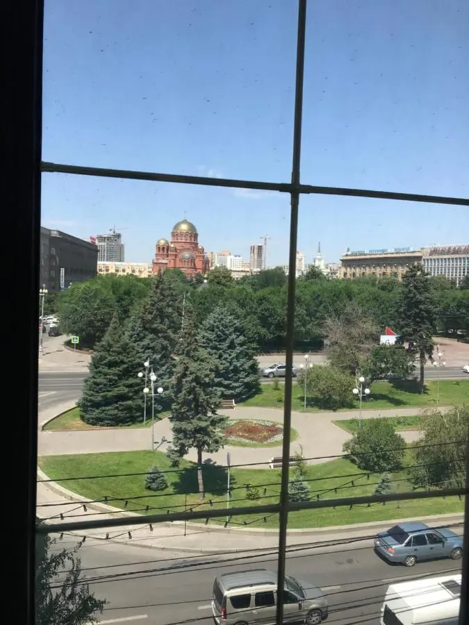 Волгоград: Аллея героев 5
