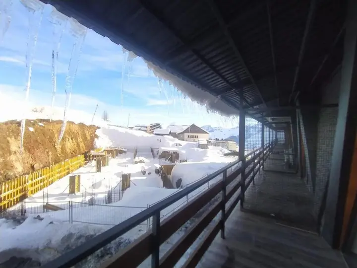Гудаури: Marshall Gudauri Apartment SkiCasa