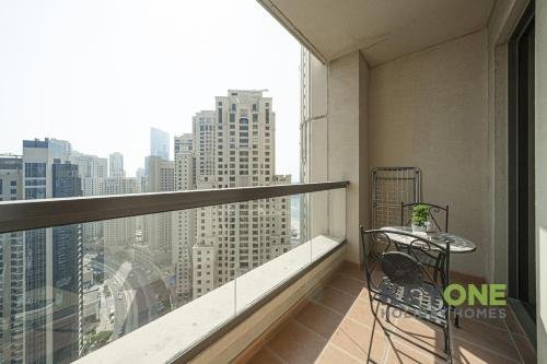 Дубай: Jumeirah Beach Residence Rimal - Key One Homes