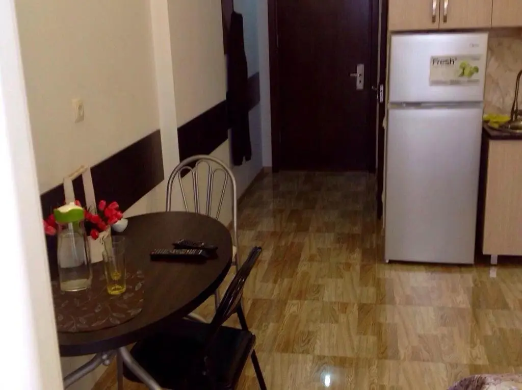 Батуми: Studio Apartment On Khimshiashvili 15