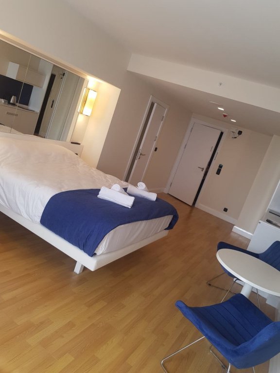 Батуми: Апарт-отель Royal sunset Batumi Resort