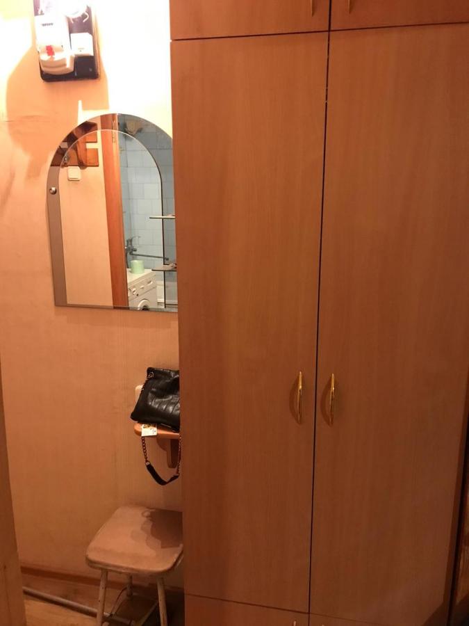 Волгоград: Apartment 7-a Gvardeiskaya