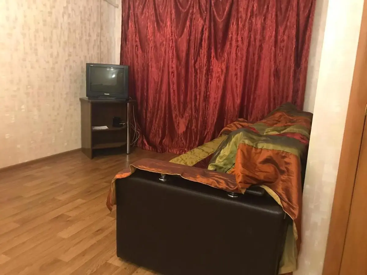 Волгоград: Apartment 7-a Gvardeiskaya