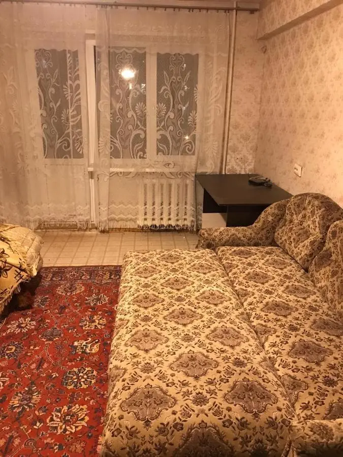 Волгоград: Apartment 7-a Gvardeiskaya