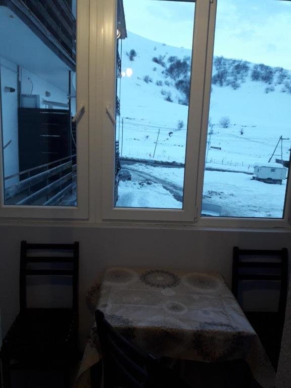 Гудаури: Luxuri Apartment