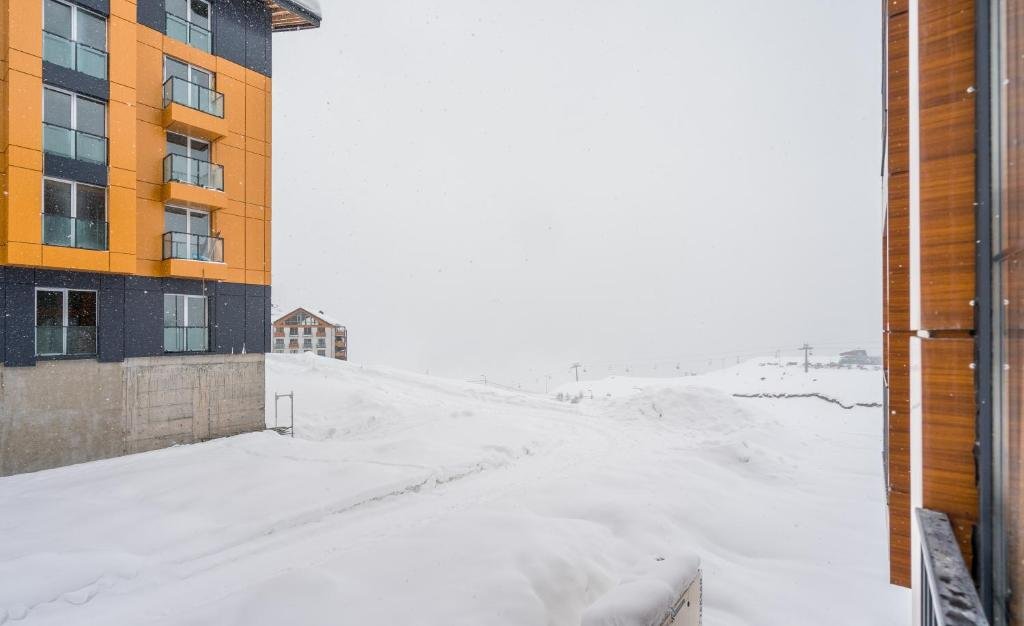 Гудаури: New Gudauri Alpic Apartment with separate bedroom