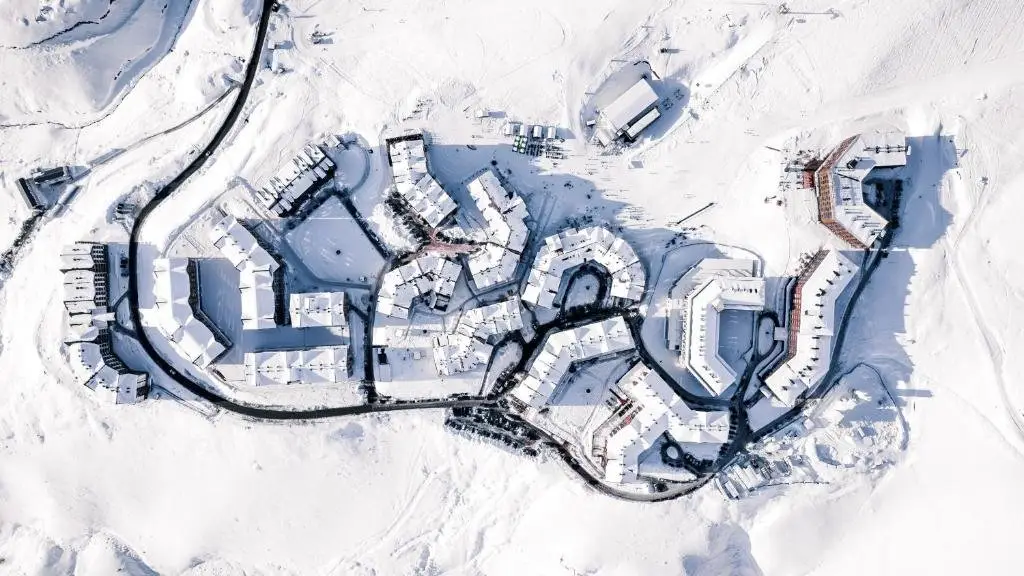 Гудаури: New Gudauri Atrium Ski and Dream Apartment