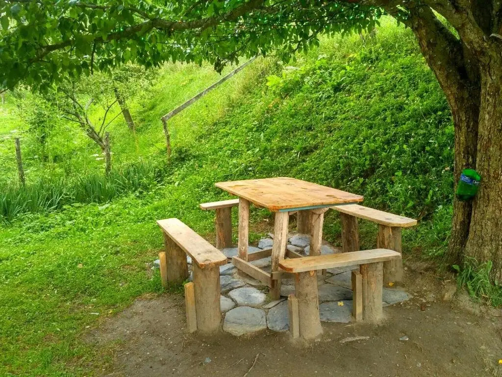 Местиа: Nugzar's Guest House