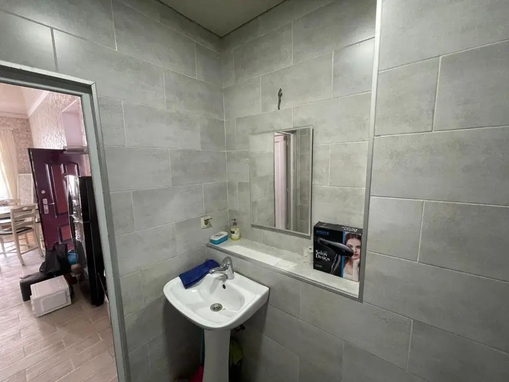 Батуми: Центр города Батуми Apartment Rustaveli 13