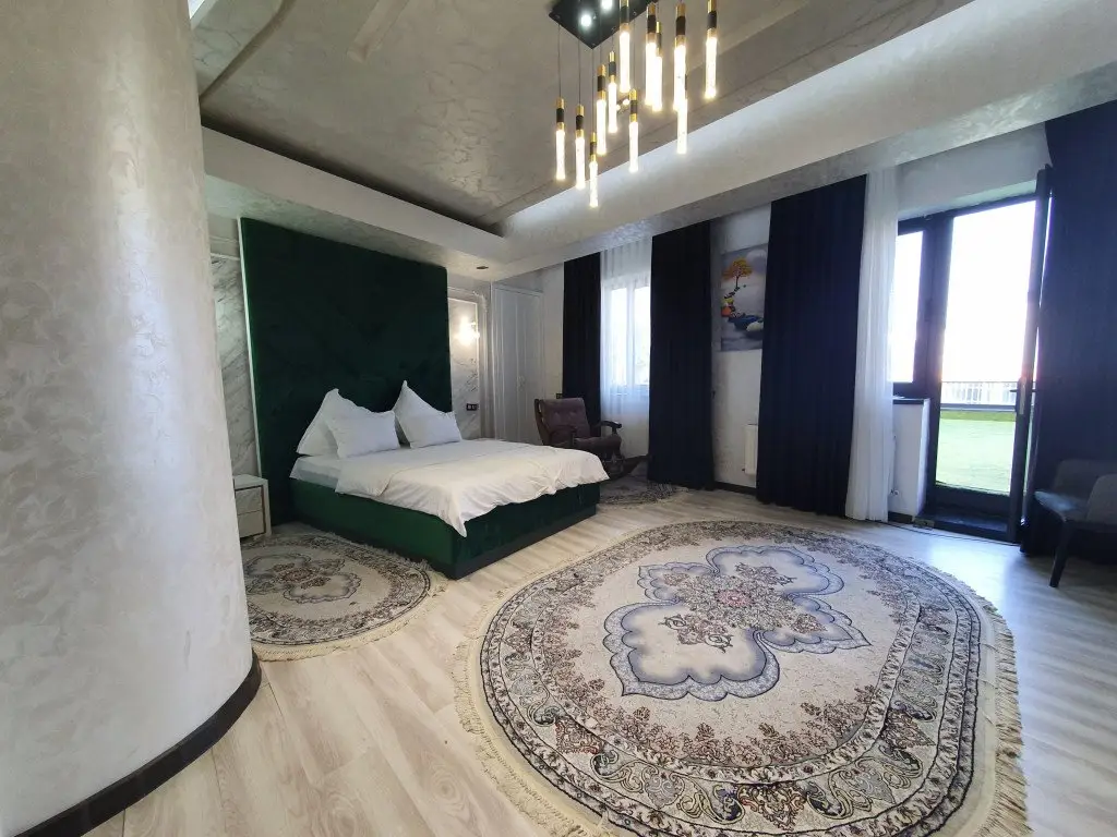Наманган: Musavvir 2 Hotel
