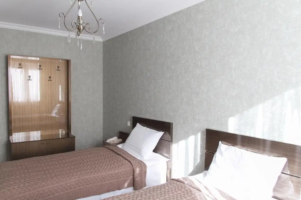 Степанцминда: Sunny Mountain House